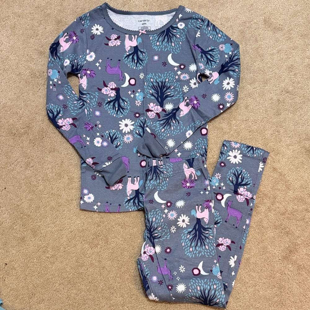 NWOT Carter's Kids Pajama Set - Gray with Purple and Pink